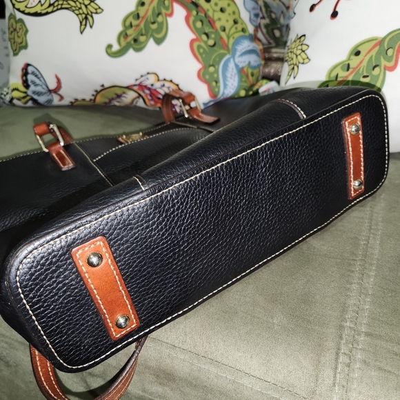 Dooney & Bourke Black Leather Tote Bag - Picture 4 of 8